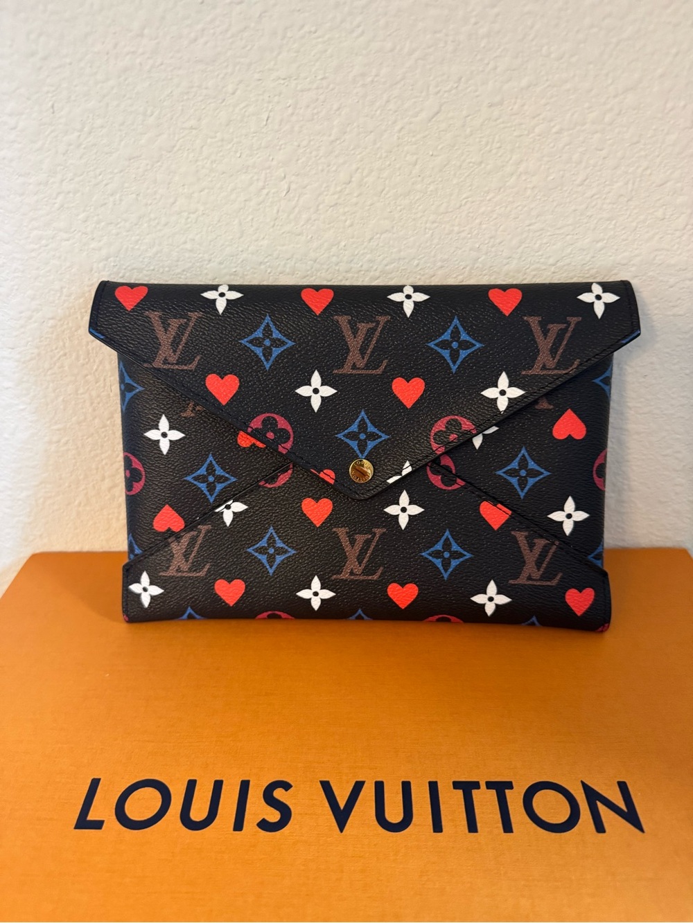 Louis Vuitton Game On LV monogram Envelope Clutch Kirigami